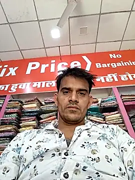 Snapshot of absoluteright chatting on March 5, 2025, 10:22 am absoluteright online show from March 5, 2025, 10:22 am