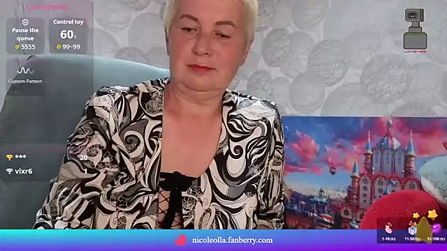NicoleOlla online show from May 31, 2026, 3:18 pm