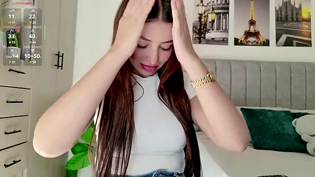 caralella online show from April 13, 2026, 8:02 pm