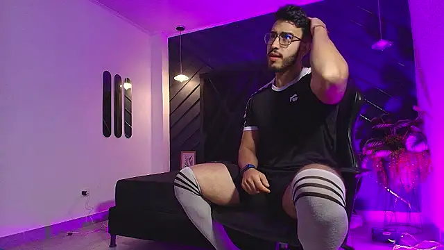 Liam Kleiin online show from March 13, 2026, 11:37 am