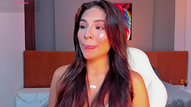 amira cute2 online show from October 24, 2025, 7:40 am