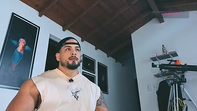 Snapshot of SilvaBranko chatting on February 28, 2026, 3:28 am SilvaBranko online show from February 28, 2026, 3:28 am