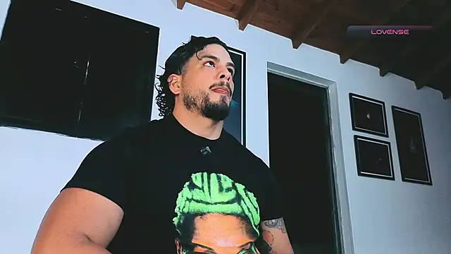 Snapshot of SilvaBranko chatting on March 4, 2026, 3:03 am SilvaBranko online show from March 4, 2026, 3:03 am