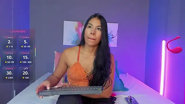 Snapshot of MadissonShakur chatting on September 30, 2025, 5:08 pm MadissonShakur online show from September 30, 2025, 5:08 pm