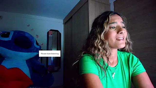 Snapshot of megan_collins96 chatting on October 23, 2025, 4:33 am megan collins96 online show from October 23, 2025, 4:33 am