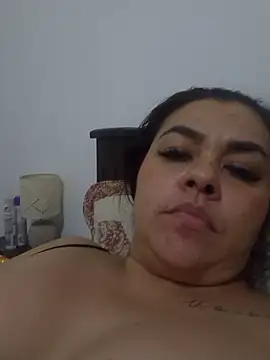 lola  sweetx online show from October 31, 2025, 11:44 pm