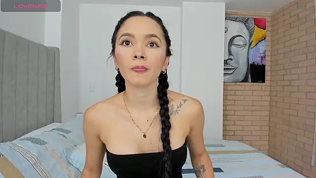 lovefresita online show from January 31, 2025, 8:33 pm