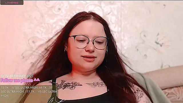 me  hanna online show from July 6, 2026, 2:18 am