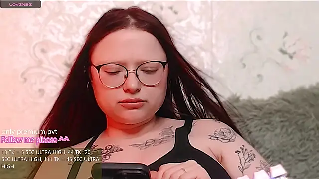 me  hanna online show from July 5, 2026, 4:19 am