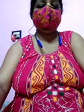 Snapshot of Kayra_34 chatting on September 17, 2025, 1:35 pm Kayra 34 online show from September 17, 2025, 1:35 pm