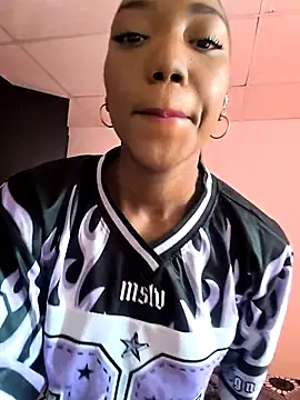 Snapshot of lilit_kyteler chatting on April 17, 2026, 7:38 pm lilit kyteler online show from April 17, 2026, 7:38 pm