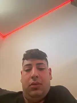 Snapshot of claudio20031 chatting on October 9, 2025, 9:43 am claudio20031 online show from October 9, 2025, 9:43 am