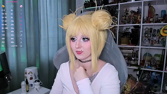 ohclementine online show from April 3, 2026, 9:38 am