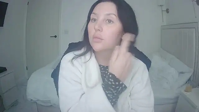 magical mia online show from February 10, 2026, 2:05 pm