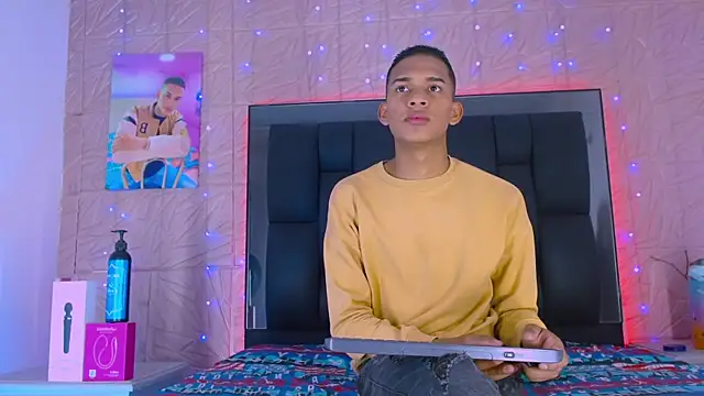 Snapshot of dilan_alfonzo chatting on October 22, 2025, 7:57 pm dilan alfonzo online show from October 22, 2025, 7:57 pm