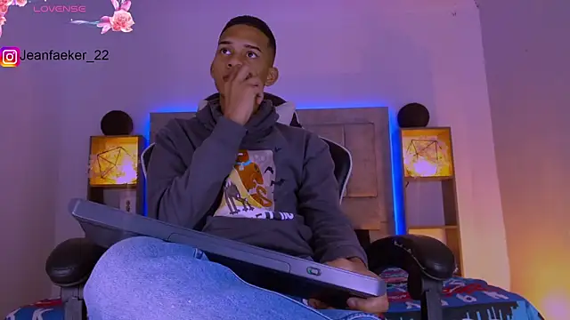 Snapshot of dilan_alfonzo chatting on January 6, 2026, 12:42 pm dilan alfonzo online show from January 6, 2026, 12:42 pm