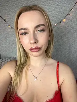 Nicole blonde0 online show from February 8, 2025, 10:08 pm