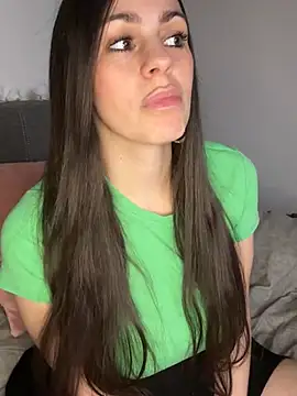 Snapshot of Loella-Rose chatting on January 23, 2025, 8:36 am Loella-Rose online show from January 23, 2025, 8:36 am