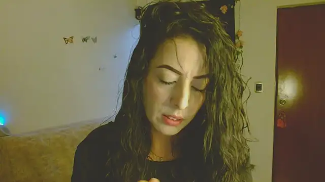 ella peck online show from May 16, 2026, 8:19 pm