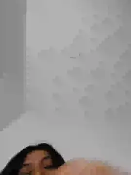 Sophie-hatter online show from March 5, 2025, 2:14 am