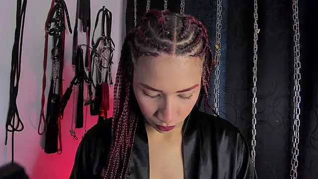 charrlotte quinn online show from February 20, 2026, 12:51 pm