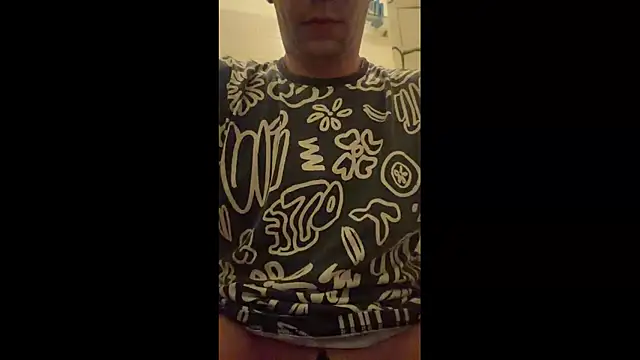 Snapshot of czruz chatting on June 11, 2026, 10:18 pm czruz online show from June 11, 2026, 10:18 pm