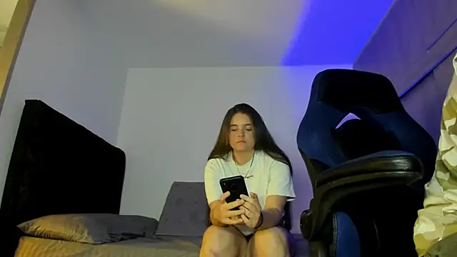 male pussy online show from October 21, 2025, 7:02 pm