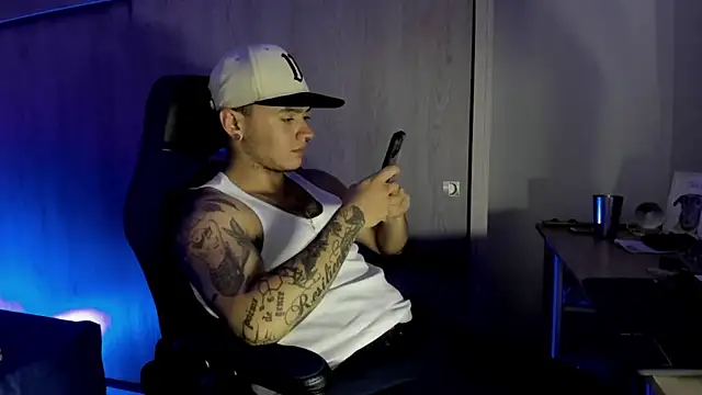 male pussy online show from January 11, 2026, 4:41 am