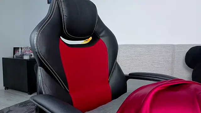 KatherineRyder online show from February 8, 2026, 9:29 am