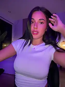 Lizhush  online show from February 16, 2025, 4:42 pm