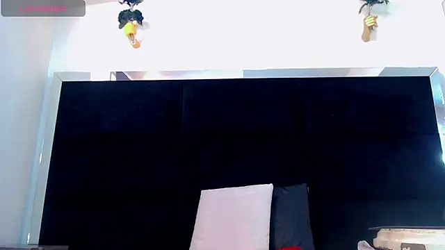 PriscilaRainbow online show from June 26, 2026, 6:03 pm