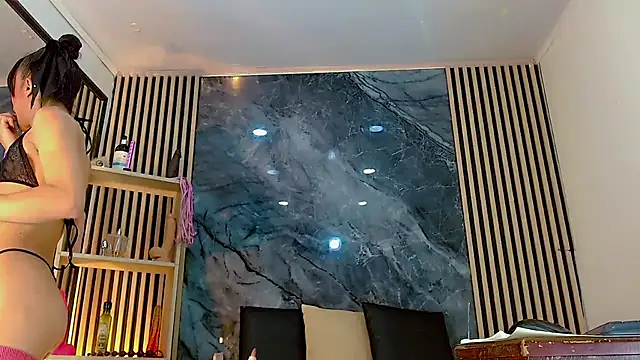 PriscilaRainbow online show from October 26, 2025, 8:09 pm