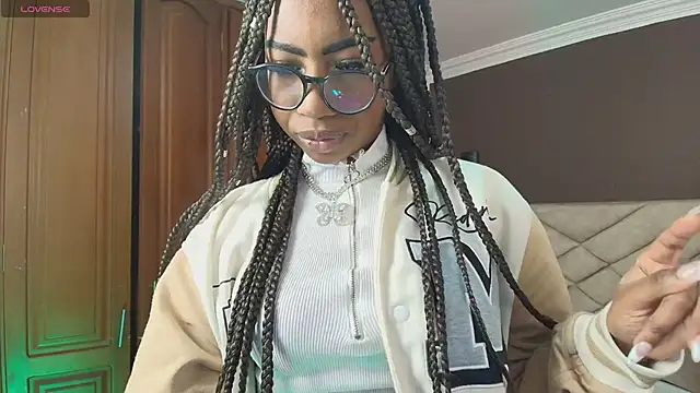 Raquel jones online show from September 13, 2025, 11:54 am