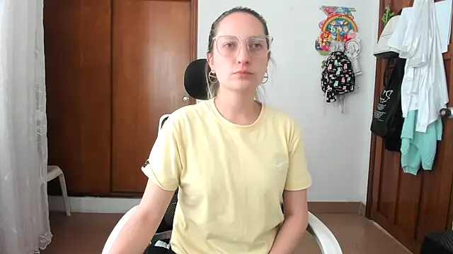 Snapshot of Adele_johnsonn1 chatting on October 14, 2025, 7:03 pm Adele johnsonn1 online show from October 14, 2025, 7:03 pm
