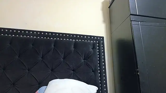 TatianaSantodomingo online show from March 5, 2026, 12:35 pm