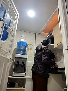 Natasha milf   online show from November 28, 2025, 1:00 pm