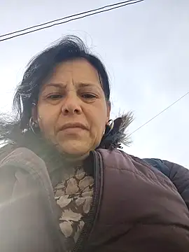 Natasha milf   online show from October 27, 2025, 12:17 pm