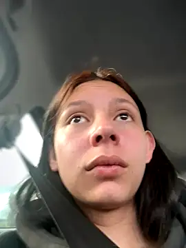 Snapshot of Bonniepark chatting on October 1, 2025, 1:04 pm Bonniepark online show from October 1, 2025, 1:04 pm