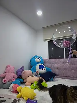 Bonniepark online show from March 11, 2026, 12:04 am