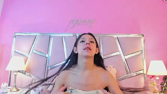 Snapshot of Bonniepark chatting on March 20, 2025, 12:11 pm Bonniepark online show from March 20, 2025, 12:11 pm