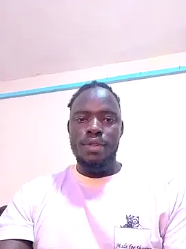 Snapshot of MaskedGQ chatting on September 20, 2025, 10:37 pm MaskedGQ online show from September 20, 2025, 10:37 pm