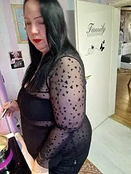 Snapshot of Black_Angel24 chatting on November 24, 2025, 9:31 am Black Angel24 online show from November 24, 2025, 9:31 am