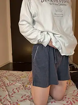 ranran ch online show from March 17, 2026, 2:09 pm