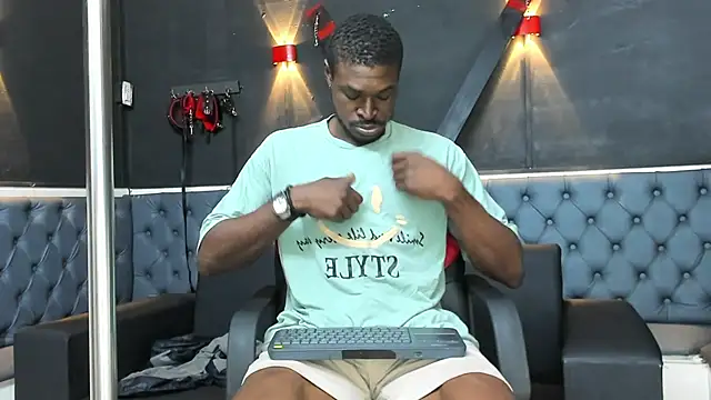 Terrance z online show from November 3, 2025, 8:23 pm