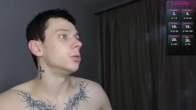 R1mmo   online show from November 18, 2025, 3:04 pm