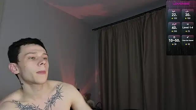 R1mmo   online show from November 13, 2025, 12:42 pm