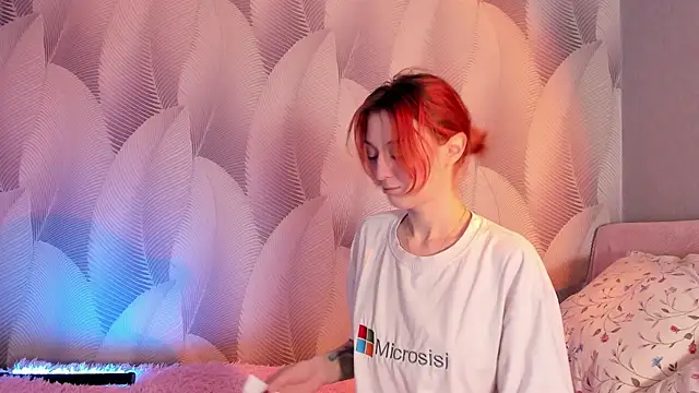 CrystalRey online show from February 25, 2025, 4:57 am