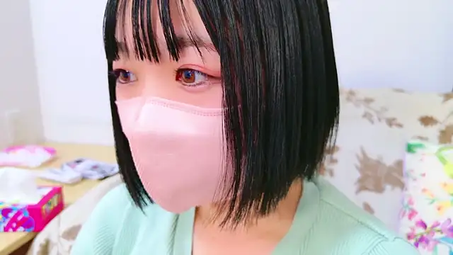 Minami San online show from January 15, 2025, 2:13 pm