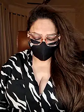 Snapshot of SEXY-Sardarni chatting on May 12, 2026, 2:45 pm SEXY-Sardarni online show from May 12, 2026, 2:45 pm