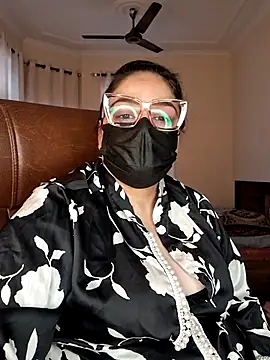 Snapshot of SEXY-Sardarni chatting on January 17, 2026, 8:07 am SEXY-Sardarni online show from January 17, 2026, 8:07 am